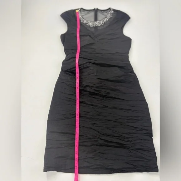 Collections By Lourea Crinkle V Shaped Cocktail Formal Dress- Size 8 - Picture 5 of 6